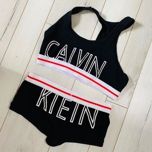 Calvin Klein bra set